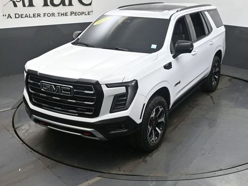 Used 2026 GMC Yukon AT4 w/ AT4 Premium Plus Package AWD/4WD image 61