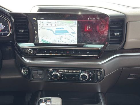 Used 2025 GMC Sierra 1500 SLT w/ SLT Premium Plus Package image 15