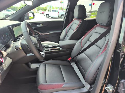 New 2026 Chevrolet Equinox RS FWD image 13