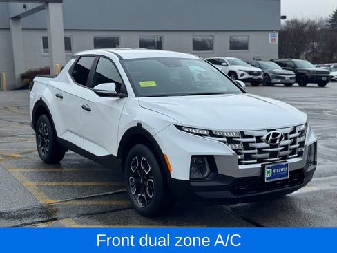 Used 2024 Hyundai Santa Cruz SEL image 8