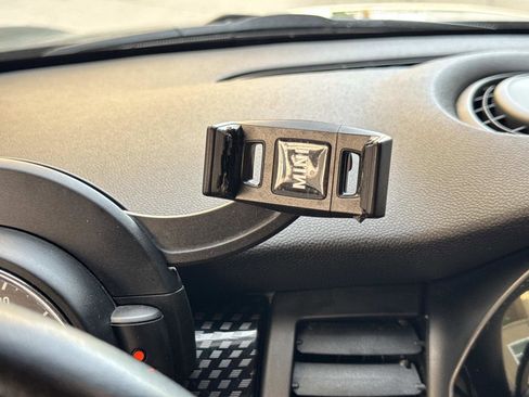 Used 2017 MINI Cooper S image 22