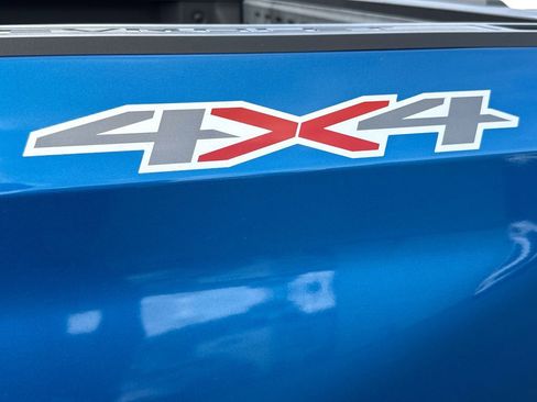 Used 2022 Chevrolet Silverado 1500 RST w/ Convenience Package II image 7