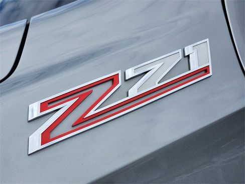 Used 2023 Chevrolet Tahoe Z71 w/ Off-Road Capability Package image 5