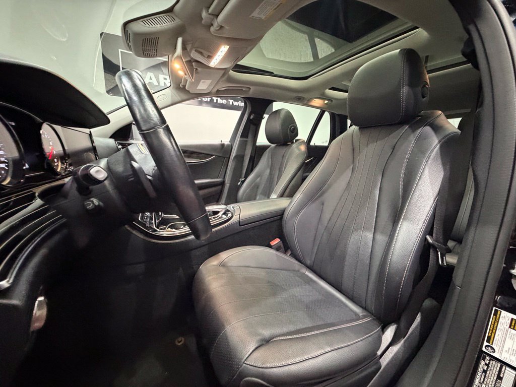 Used 2019 Mercedes-Benz E 450 4MATIC Wagon w/ Premium Package image 23