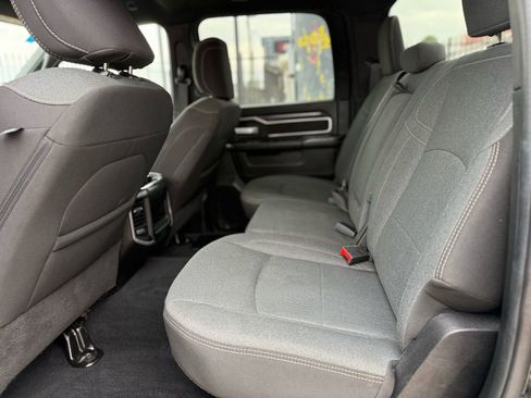 Used 2024 RAM 3500 Big Horn w/ Sport Appearance Package image 17