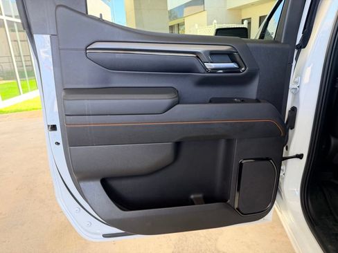 Used 2023 GMC Sierra 1500 AT4 AWD/4WD image 28