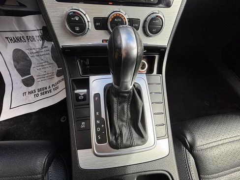 Used 2014 Volkswagen CC Sport FWD image 32