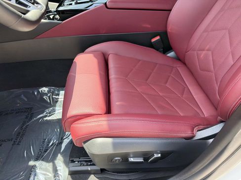 Certified 2025 BMW 530i w/ M Sport Package RWD image 15