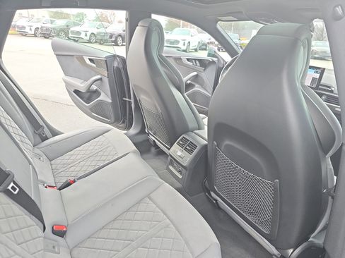 Used 2023 Audi S5 Premium Plus w/ Premium Plus Package image 11