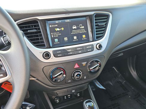 Used 2021 Hyundai Accent SEL image 18