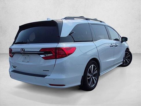 Certified 2023 Honda Odyssey Touring image 5