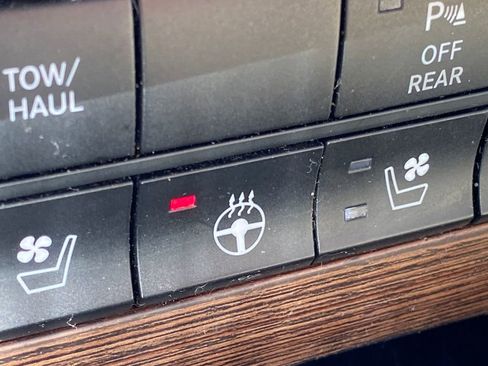 Used 2017 RAM 2500 Laramie image 30