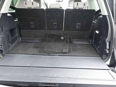 Used 2025 Ford Expedition Active image 28