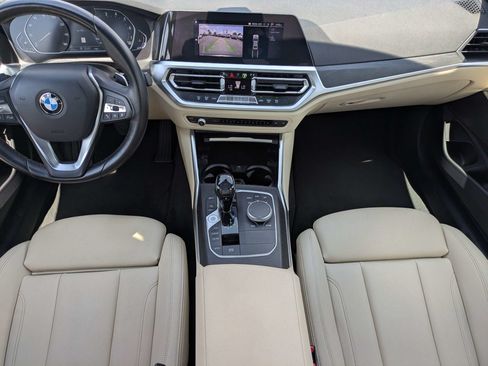 Used 2021 BMW 330i Sedan w/ Convenience Package RWD image 9