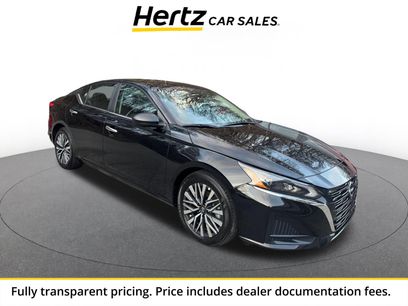 Used 2025 Nissan Altima 2.5 SV