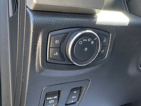 Used 2020 Ford F150 Lariat AWD/4WD image 17