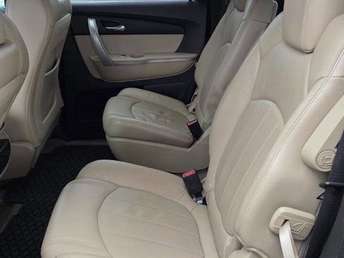 Used 2010 GMC Acadia SLT image 10