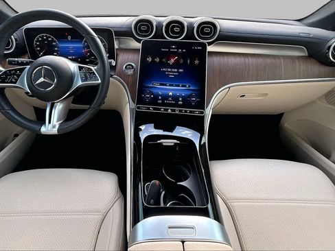 Certified 2024 Mercedes-Benz GLC 300 4MATIC image 16