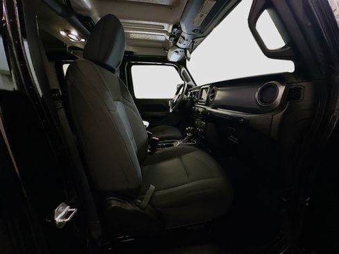 Used 2022 Jeep Wrangler Sport S image 31
