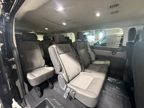 Used 2024 Ford Transit 350 XLT RWD image 17