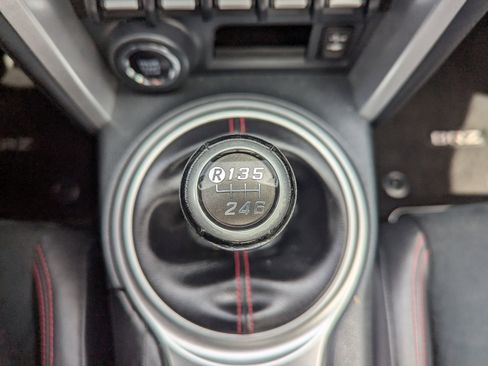 Used 2017 Subaru BRZ Limited w/ Performance Package image 27