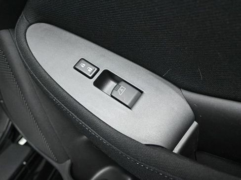 Used 2016 Nissan 370Z Coupe image 33