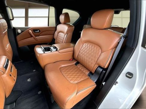 Used 2021 INFINITI QX80 Sensory w/ All-Season Package image 26