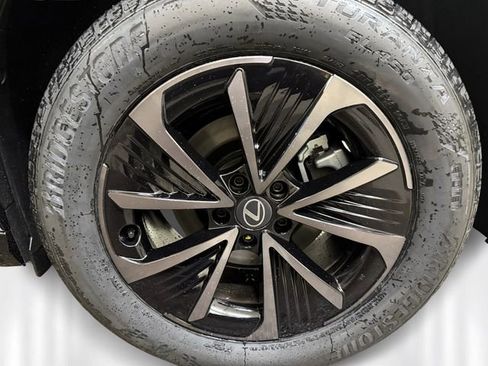 New 2026 Lexus RZ 450e AWD image 9