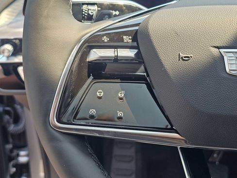 New 2026 Cadillac Lyriq Sport AWD/4WD image 26