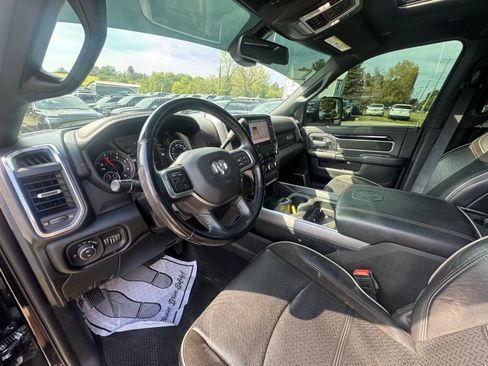 Used 2022 RAM 2500 Laramie w/ Night Edition AWD/4WD image 16