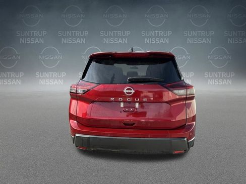 Used 2025 Nissan Rogue S FWD image 36
