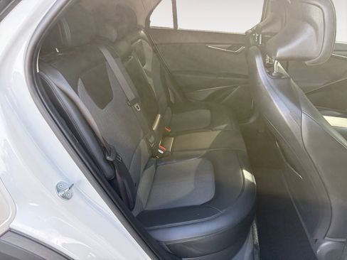Used 2025 Kia Niro EX FWD image 18