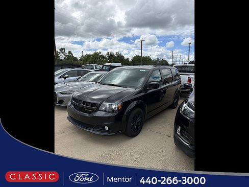 Used 2019 Dodge Grand Caravan GT FWD image 1