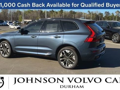 New 2026 Volvo XC60 T8 Plus w/ Protection Package Premier AWD/4WD image 6