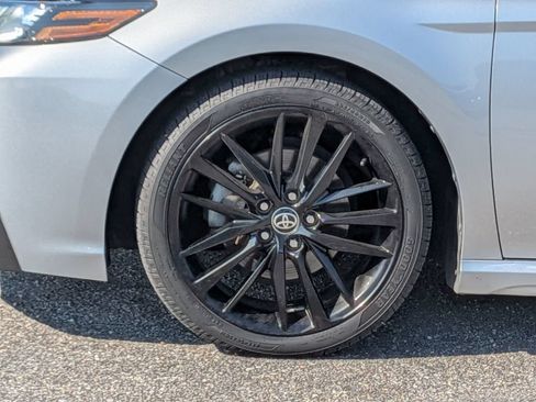 Used 2021 Toyota Camry XSE AWD/4WD image 11