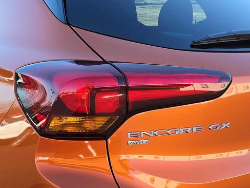 Certified 2023 Buick Encore GX Preferred w/ Cold Weather Comfort Package image 11