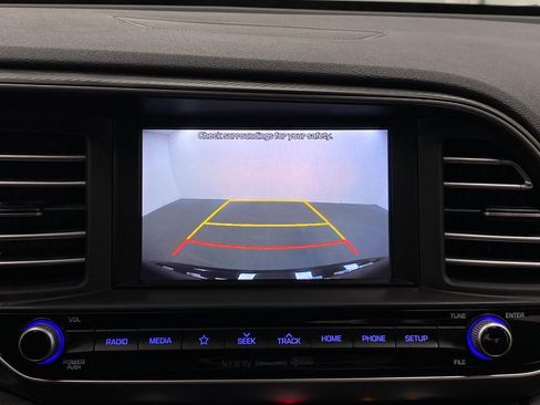 Used 2019 Hyundai Elantra Limited w/ Cargo Package FWD image 23