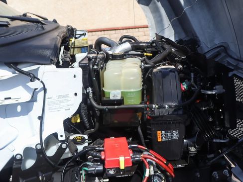 Used 2019 Ford F650 2WD Regular Cab Super Duty image 11
