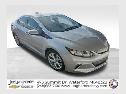 Used 2018 Chevrolet Volt Premier w/ Driver Confidence Package
