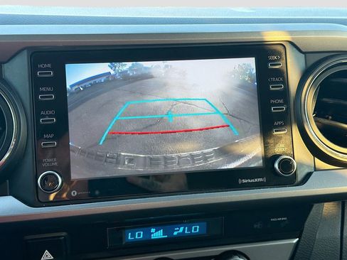 Used 2021 Toyota Tacoma 2WD Double Cab image 13