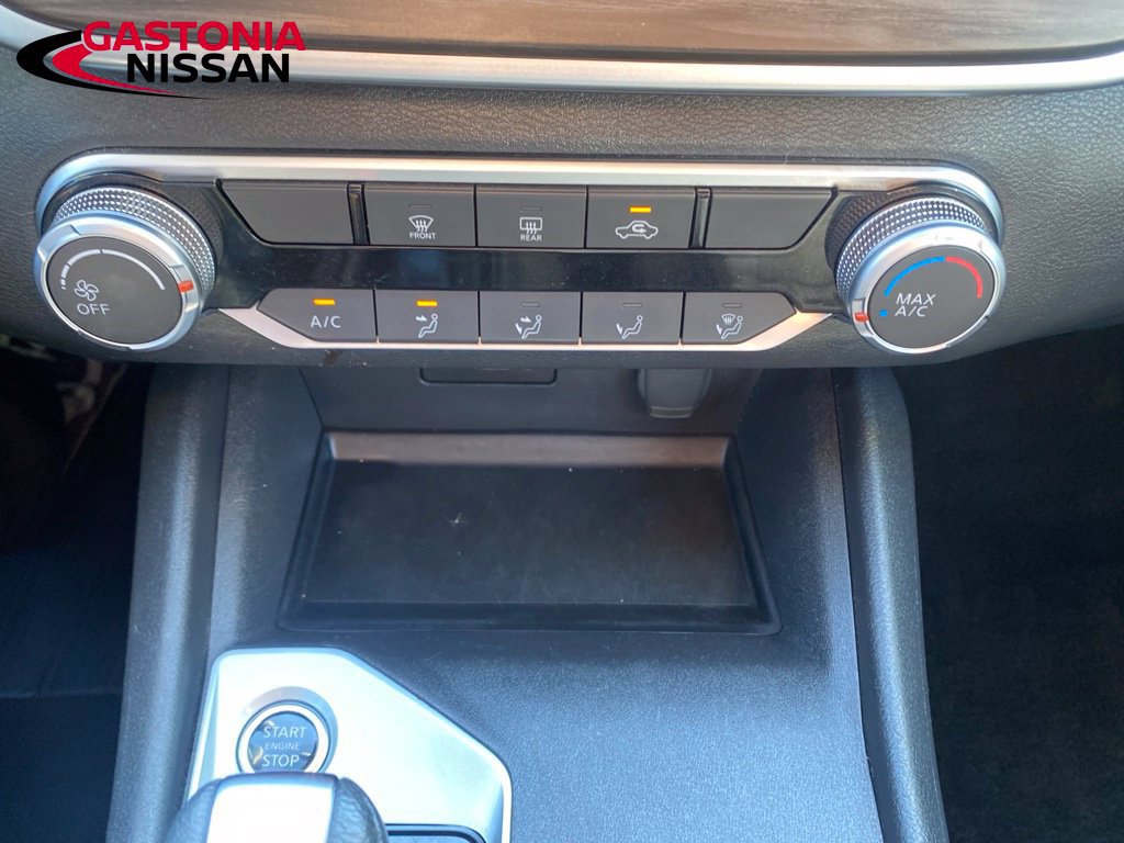 Used 2025 Nissan Altima 2.5 SV FWD image 31