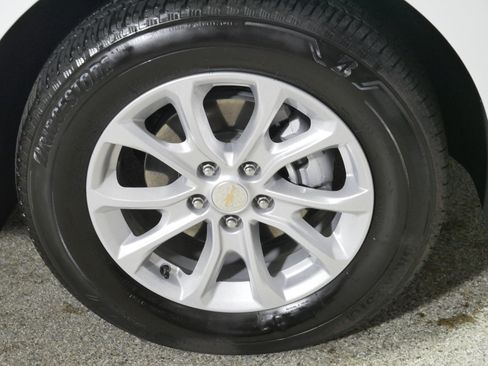 Used 2021 Chevrolet Equinox LT AWD/4WD image 15