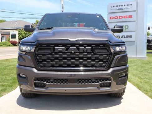 New 2026 RAM 1500 Express AWD/4WD image 5