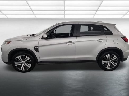 Used 2024 Mitsubishi Outlander Sport ES AWD/4WD image 4