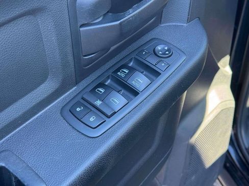 Used 2018 RAM 1500 Express w/ Black Ram 1500 Express Group image 15