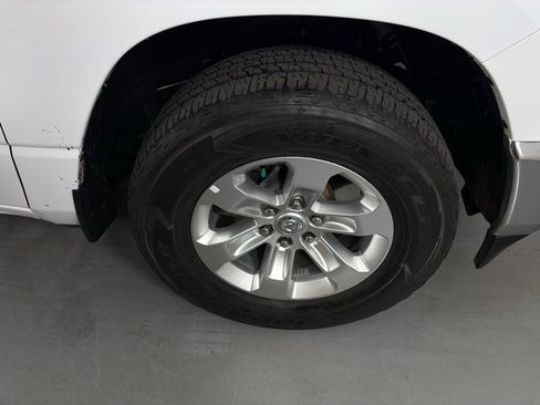 Used 2024 RAM 1500 Laramie image 10