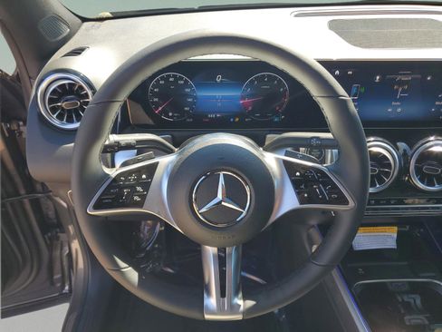 Used 2026 Mercedes-Benz GLB 250 image 26