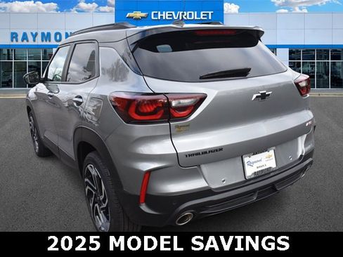 New 2025 Chevrolet TrailBlazer RS w/ Convenience Package image 5