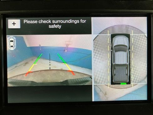 Used 2018 Ford F150 Lariat w/ Equipment Group 502A Luxury image 23