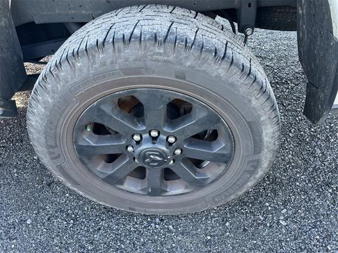 Used 2022 RAM 2500 Big Horn w/ Level C Equiment Group image 21